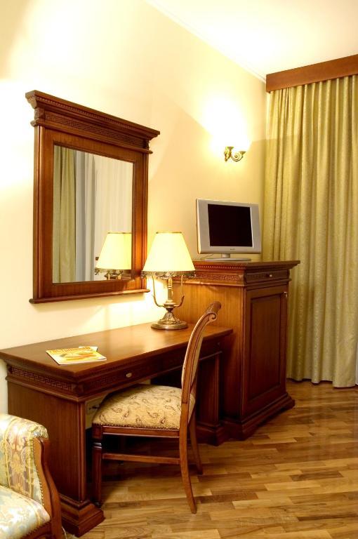 Optima Collection Dnipro Hotel Room photo